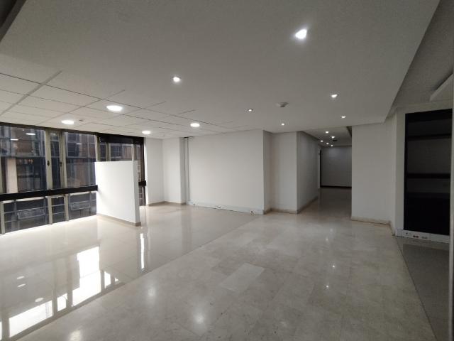 Oficina en arriendo en Ricaurte, Bogotá
