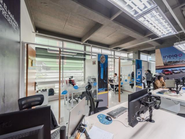 Oficina En Arriendo En Bogota En Santa Paula A229563