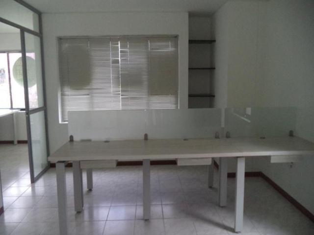 Oficina En Arriendo En Bucaramanga En Sotomayor A119875