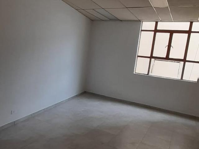 Oficina en arriendo en San Pedro, Cali