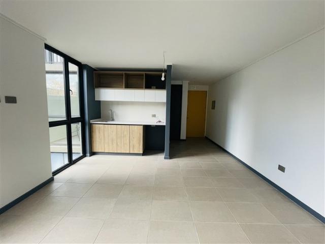 Oficina en Arriendo en Calle Arturo Prat 1760. Santiago