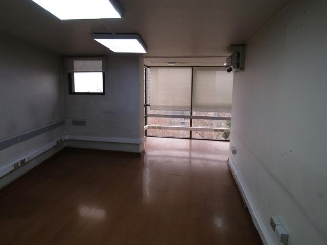 Oficina en Arriendo en esquina Maciver