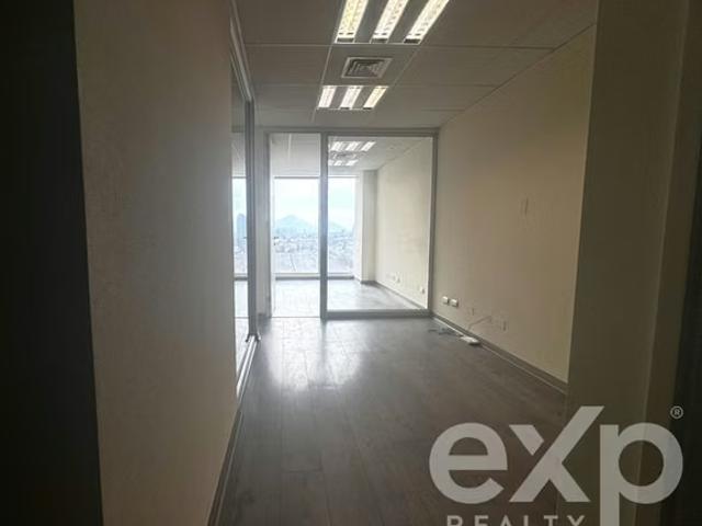Oficina en arriendo en Estación Central, Santiago