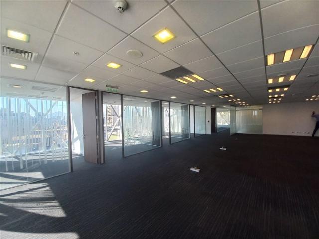 Oficina en Arriendo en Huérfanos con Enrique Mac Iver