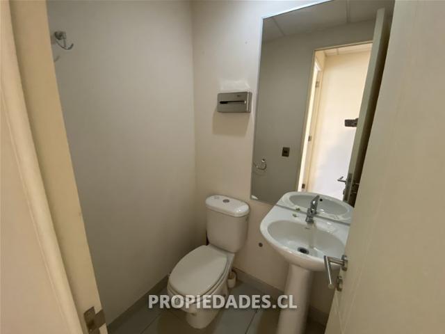 Oficina en Arriendo en Lo Fontecilla con Avda. Las Condes