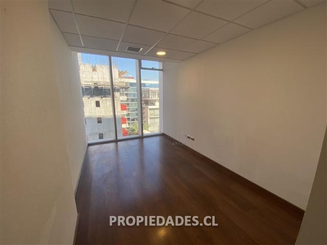 Oficina en Arriendo en Lo Fontecilla con Avda. Las Condes