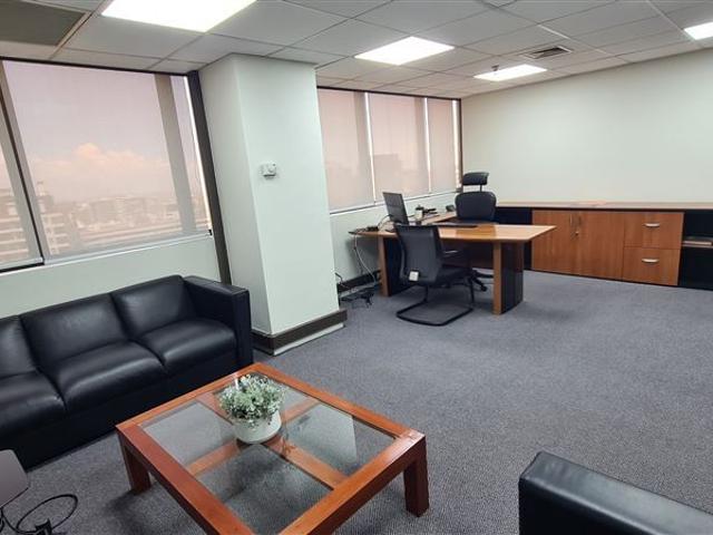 Oficina en Arriendo en Lyon / Costanera, Metro Los Leones