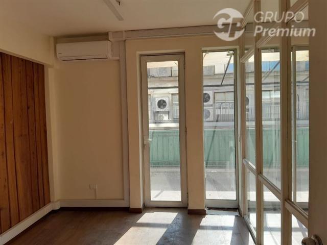 Oficina en Arriendo en matias cousiño con moneda