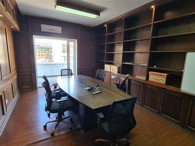 Oficina en Arriendo en Metro Moneda o U. de Chile