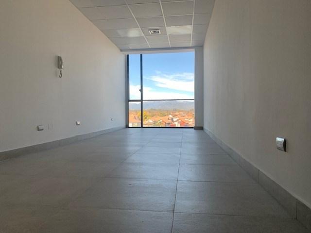 Oficina en Arriendo en Pucara 50