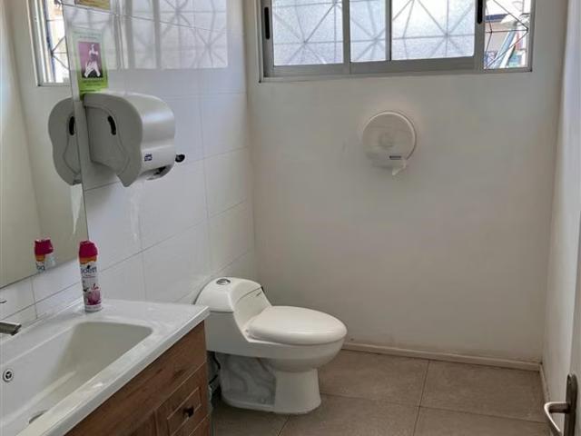 Oficina en arriendo en San Miguel, Metropolitana