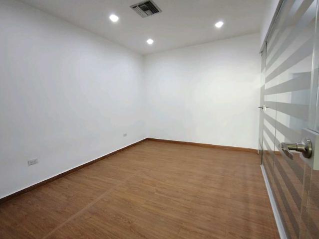 Oficina En Arriendo En Santa Marta En Centro A308447