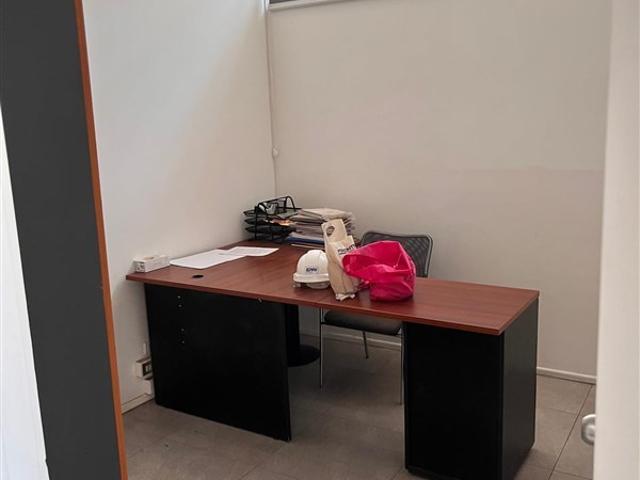 Oficina en Arriendo en Ureta Cox con Santa Rosa