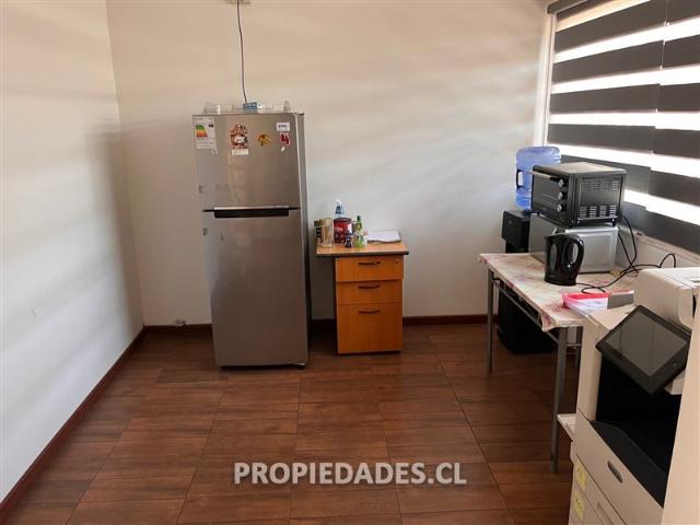 Oficina en Arriendo en Ureta Cox con Santa Rosa