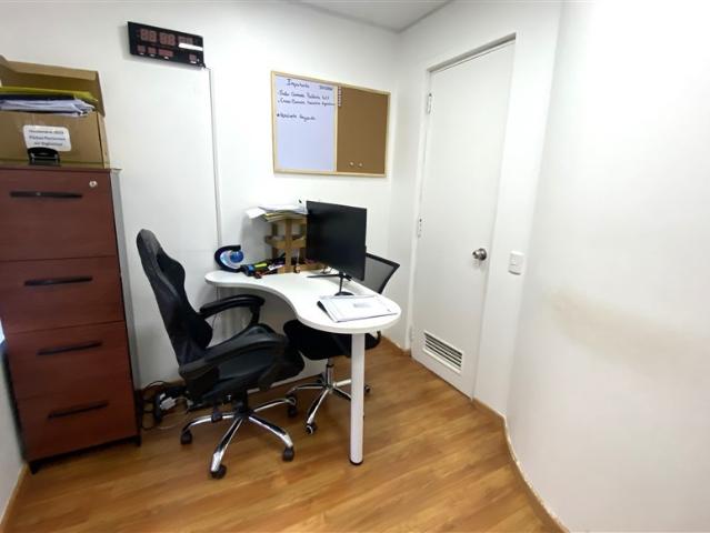 Oficina en Arriendo en Pérez Valenzuela con Antonio Bellet