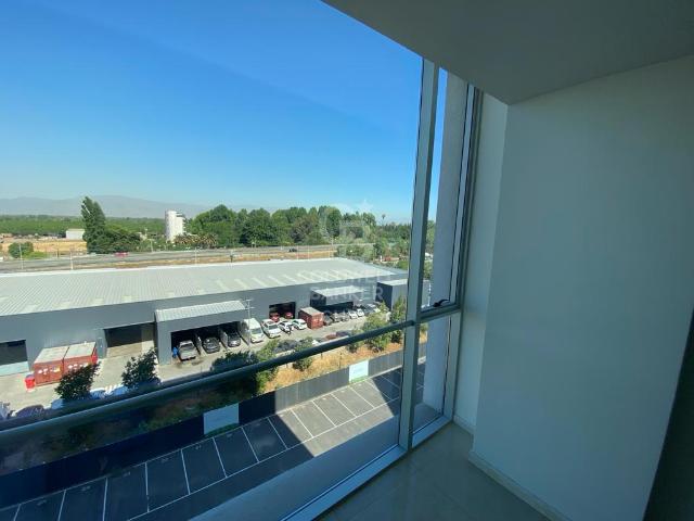 Oficina en venta en Algarrobal, Metropolitana