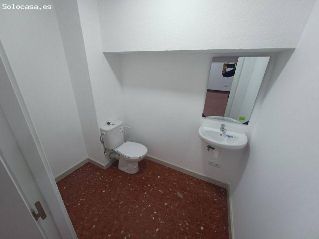 Local Comercial en alquiler en L'hospitalet De Llobregat, Sant Josep