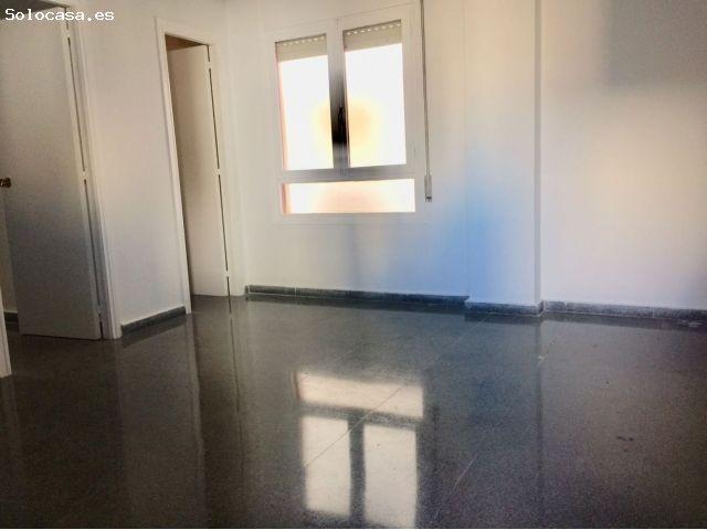 Local Comercial en alquiler en Elche, Valencia