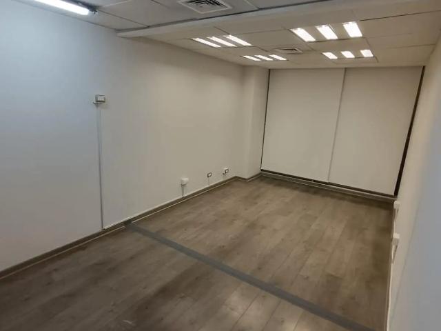 Oficina en venta en Estación Central, Metropolitana