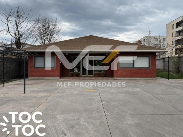 Oficina en venta en La Cisterna, Metropolitana