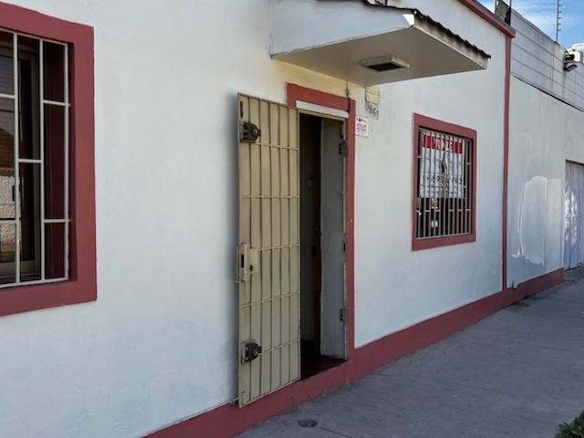 Oficina en venta en La Cisterna, Metropolitana