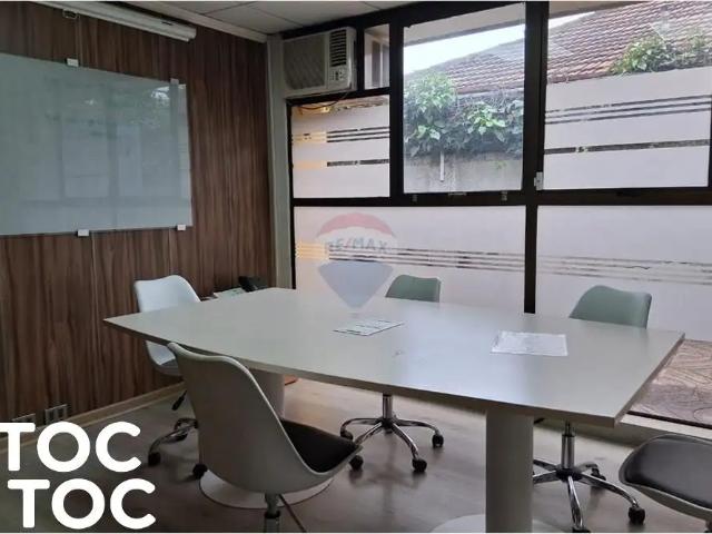 Oficina en venta en La Cisterna, Metropolitana