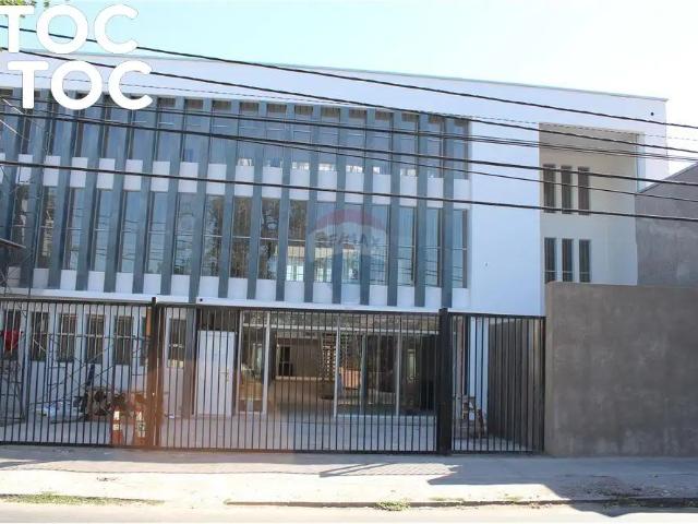 Oficina en arriendo en La Cisterna, Metropolitana