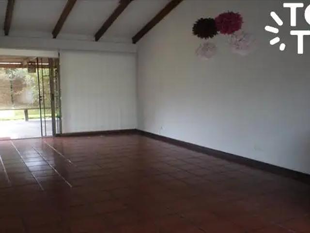 Oficina en arriendo en El Rodeo, Metropolitana