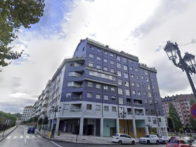 Oficina en venta en Oviedo, Asturias