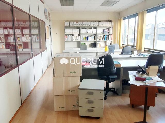 Oficina en venta en Astrabudua, Erandio