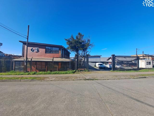 Oficina en venta en Población Federico Segundo Oelckers, Puerto Montt