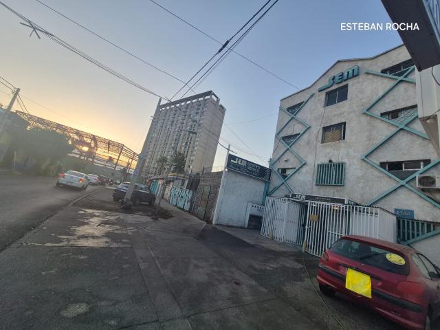 Oficina en Quinta Normal