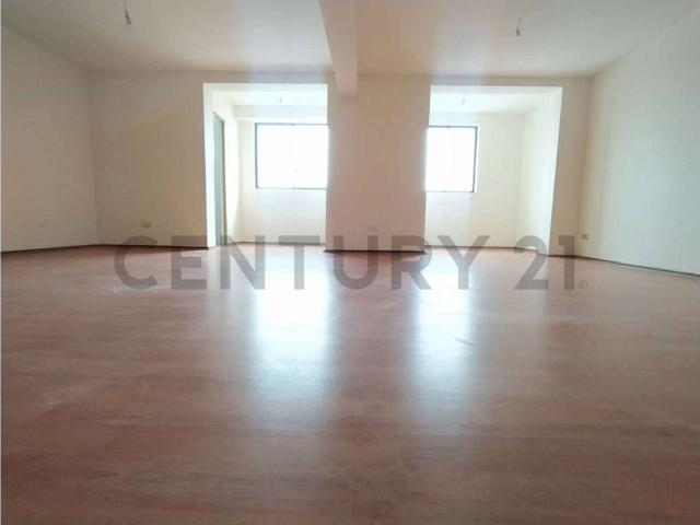 Oficina en San Joaquín