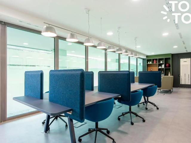 Oficina en arriendo en Tarapacá, Metropolitana