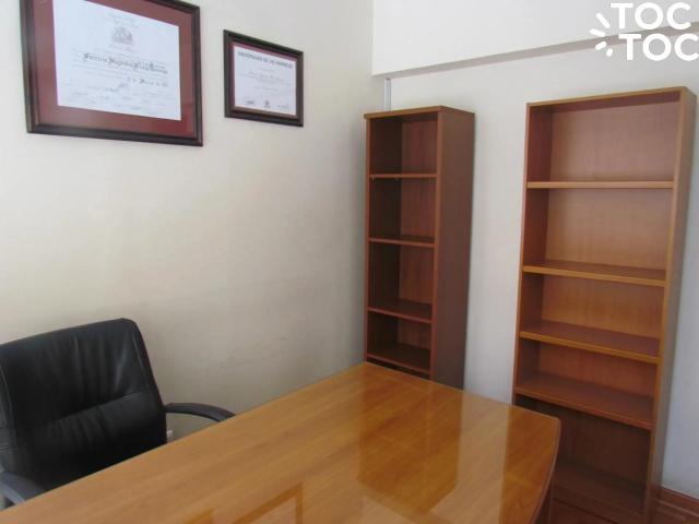 Oficina en arriendo en Tarapacá, Metropolitana