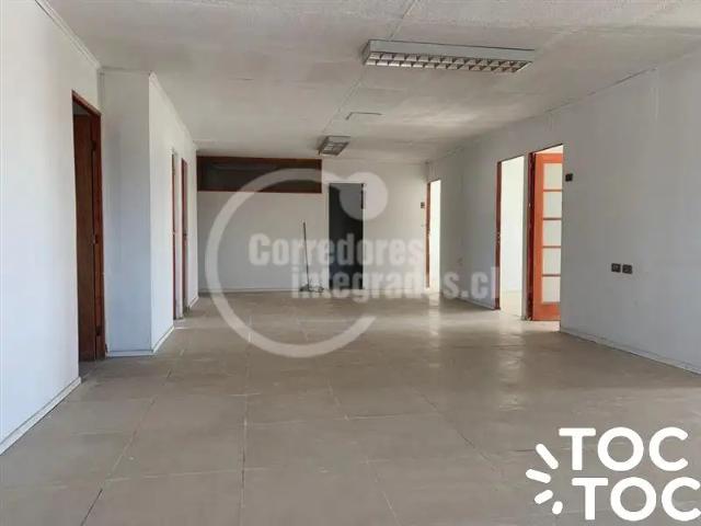 Oficina en arriendo en Esmeralda, Metropolitana