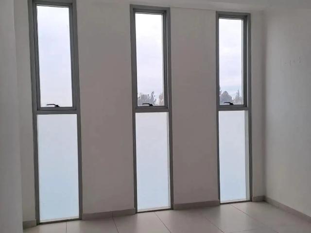 Oficina en arriendo en Esmeralda, Metropolitana