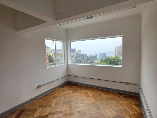 Oficina en arriendo en Valparaíso, Capital, Valparaíso