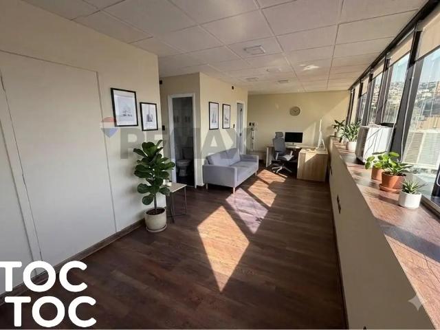 Oficina en arriendo en Valparaíso, Capital, Valparaíso