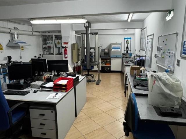 Oficina en venta en la Florida Alta, Alicante