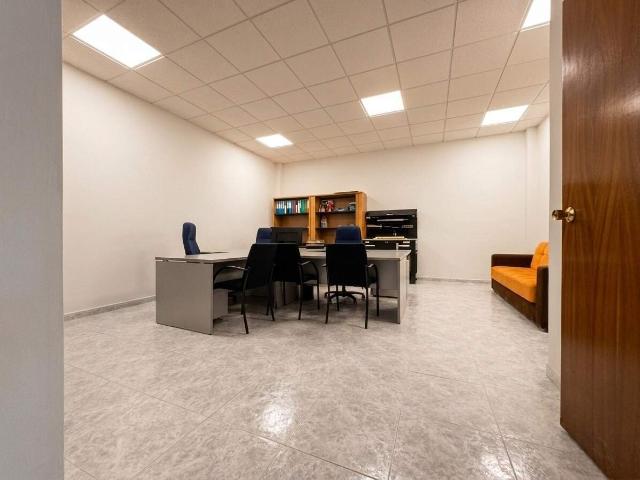Oficina en venta en Arroyo de la Miel-Benalmádena Costa, Costa del Sol Occidental
