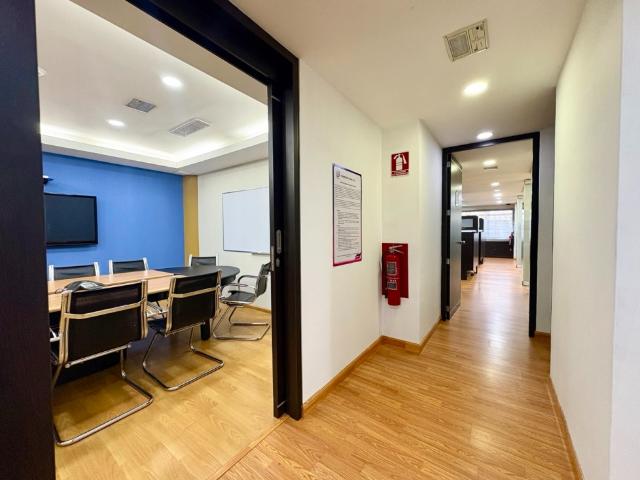 Oficina en venta en Francisco Linares Alcántara, Miranda