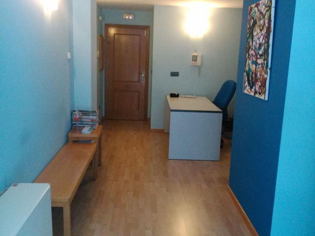 Oficina en venta en A Coruña, Catro Camiños