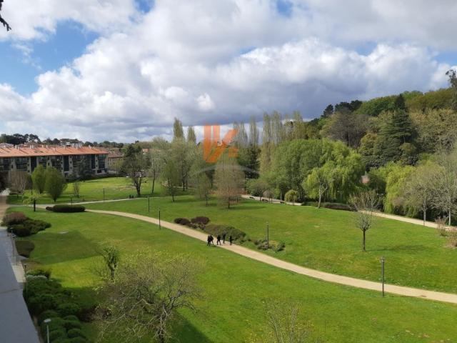 Oficina en venta en Santiago De Compostela, Asén