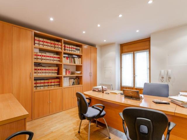 Oficina en venta en Sakana, Navarra