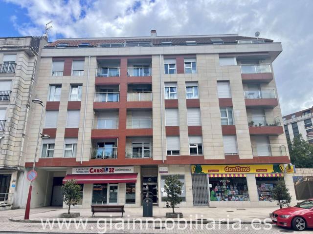 Oficina en venta en O Porriño, Vigo