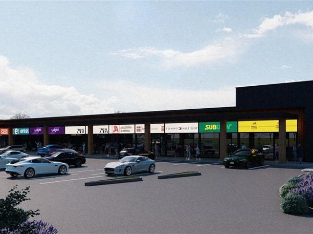 Oficina en Venta en Av Sanchina ex escriba de Balaguer frente a salida calle madero polo a