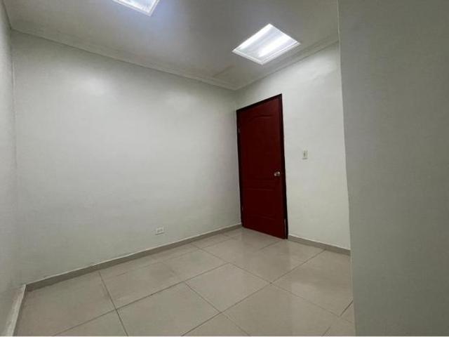 Oficina en venta en avenida balboa, panamá