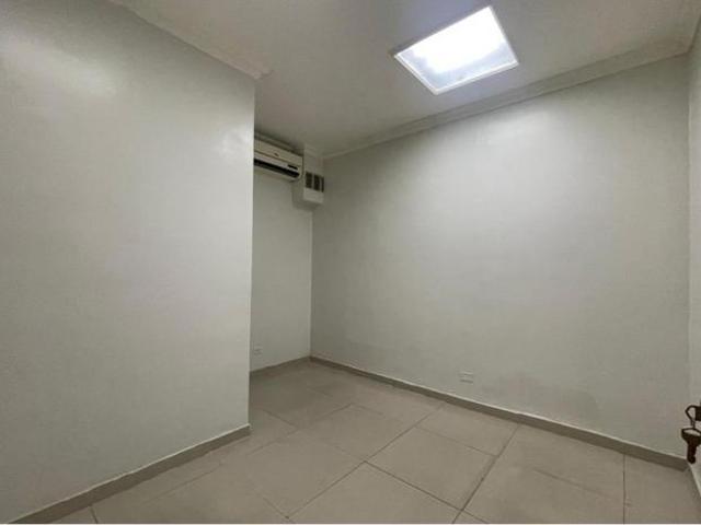 Oficina en venta en avenida balboa, panamá