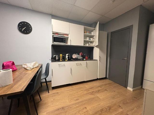 Oficina en venta en Districte III, Barcelonès
